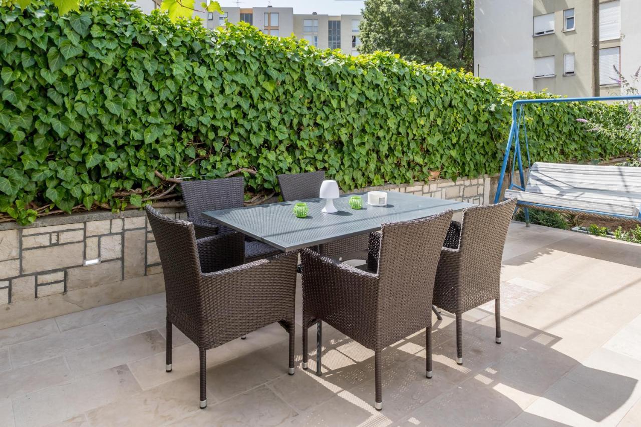 Garden Apartment Dina With Free Parking Split Exterior photo